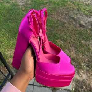 Elegant Pink Platform Heels